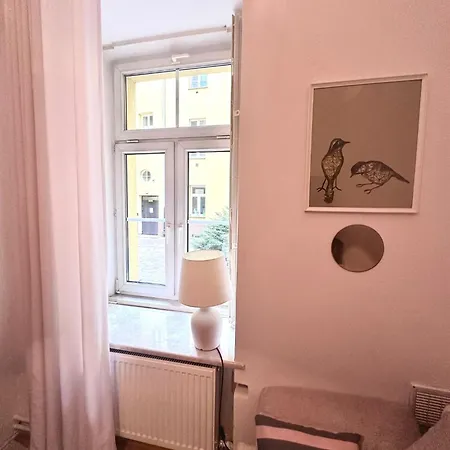 아파트 Cozy Centre 2-rooms 바르샤바